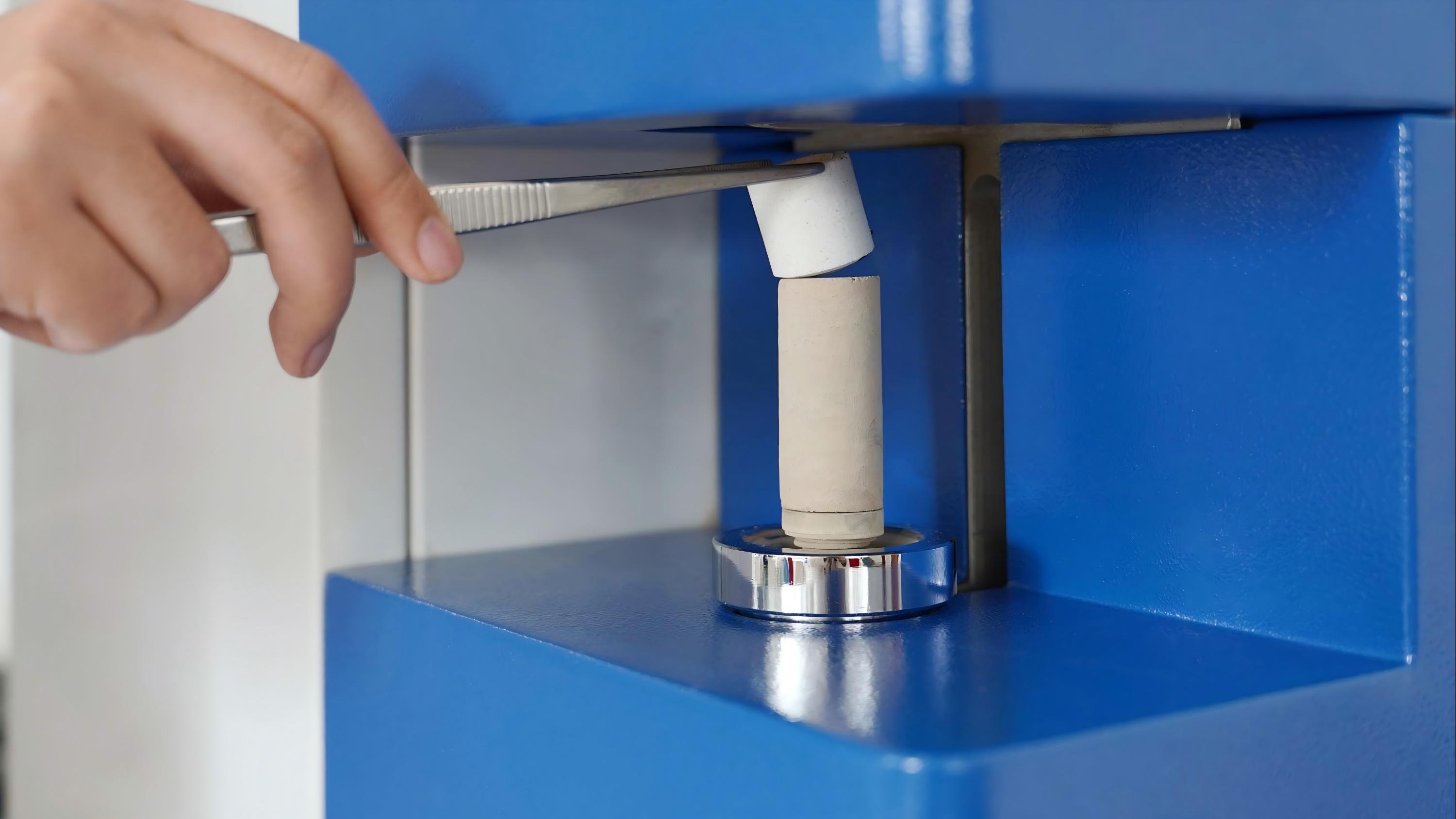 آنالایزر کربن و گوگرد CS 8820S برای چدن